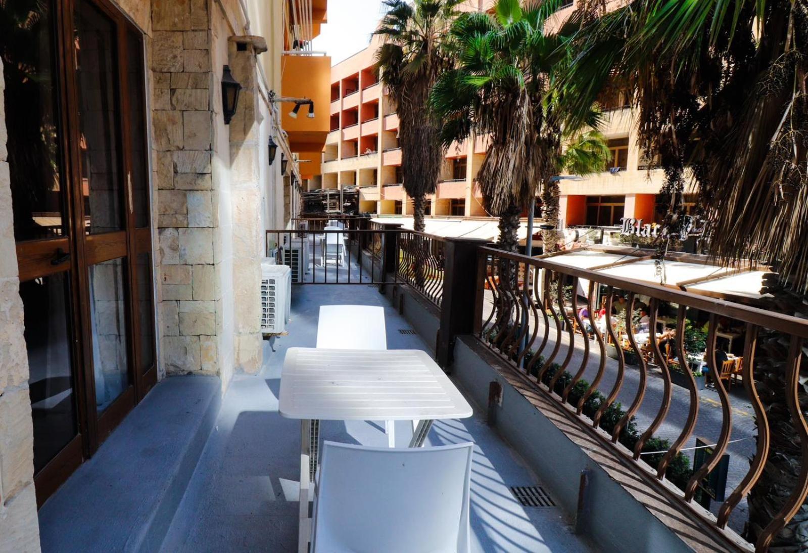 Napoli Suites Studios Aparthotel Saint Julian's Екстер'єр фото