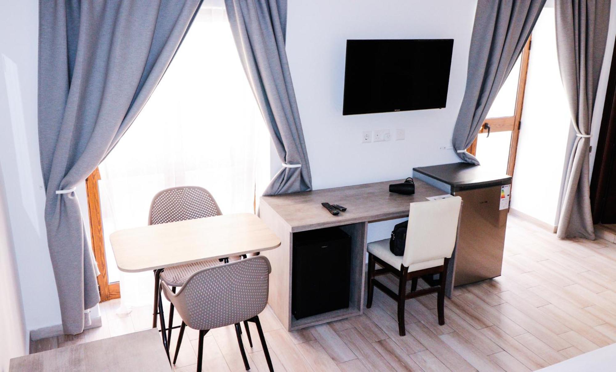 Napoli Suites Studios Aparthotel Saint Julian's Екстер'єр фото