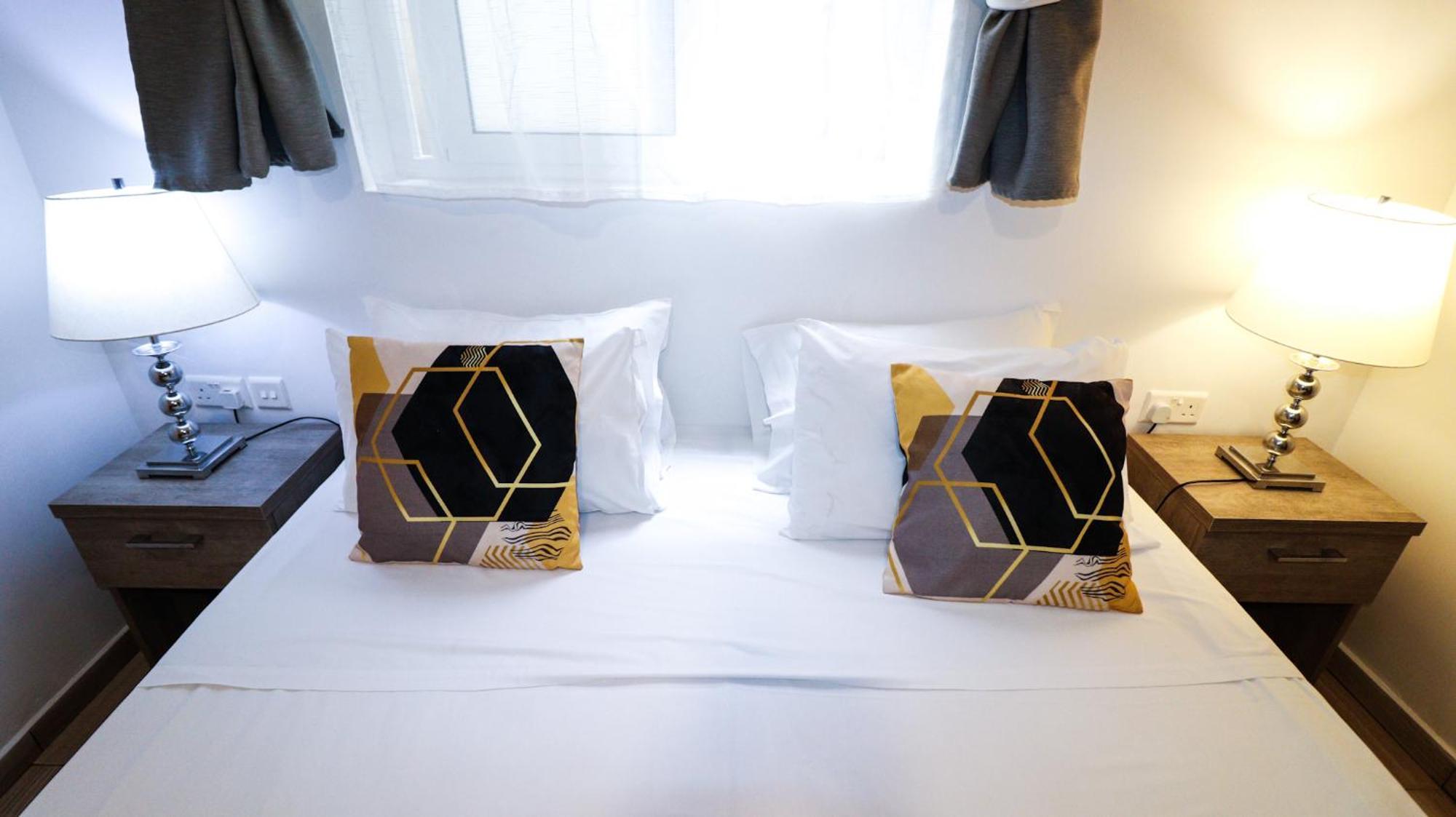 Napoli Suites Studios Aparthotel Saint Julian's Екстер'єр фото