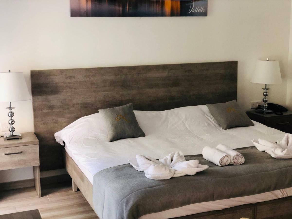 Napoli Suites Studios Aparthotel Saint Julian's Екстер'єр фото